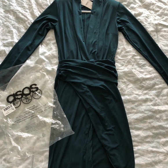 Emerald tall plunge front wrap maxi dress - Picture 3 of 5